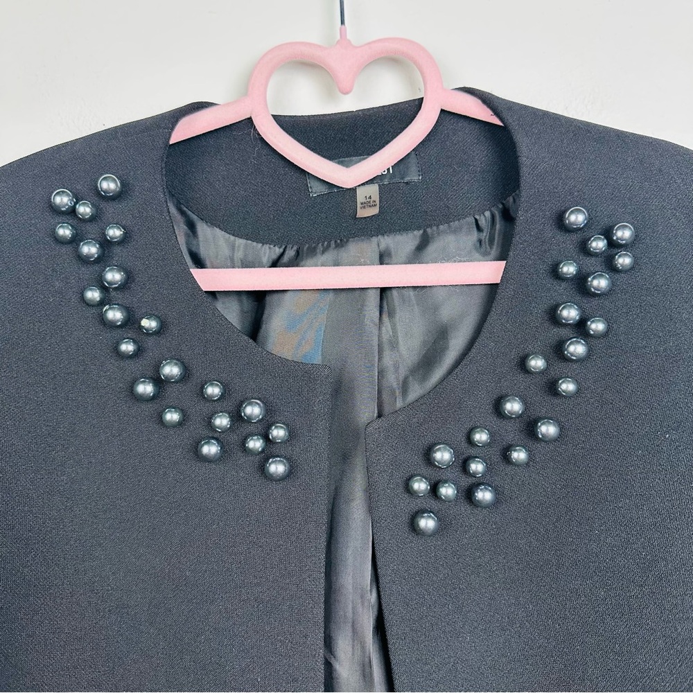 Nine West Black Women's Blazer with Beaded Collar Size 14 - Picture 10 of 10